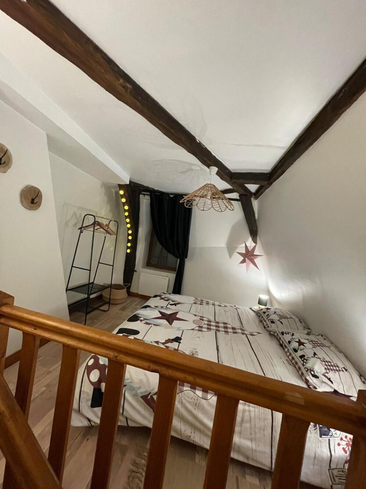 "La Petite Maison" Triplex Au Centre Ville - Les Terres Du Roy アヴァヨン エクステリア 写真