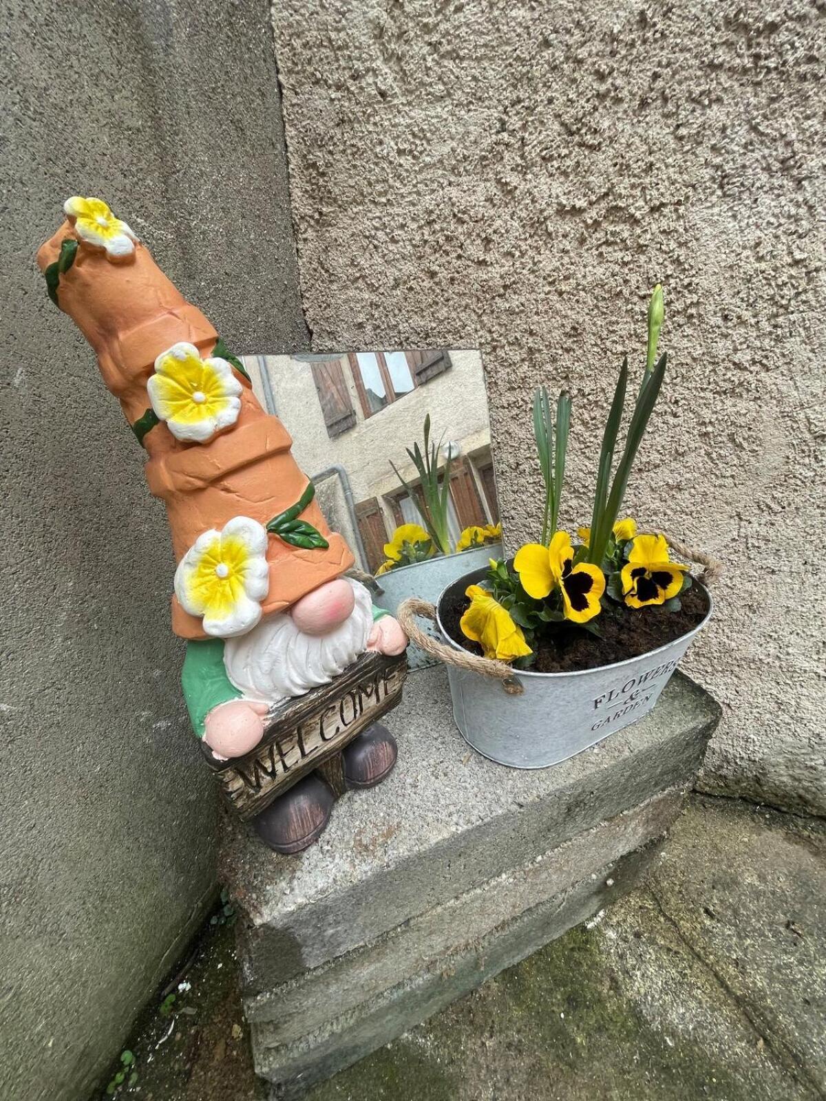 "La Petite Maison" Triplex Au Centre Ville - Les Terres Du Roy アヴァヨン エクステリア 写真