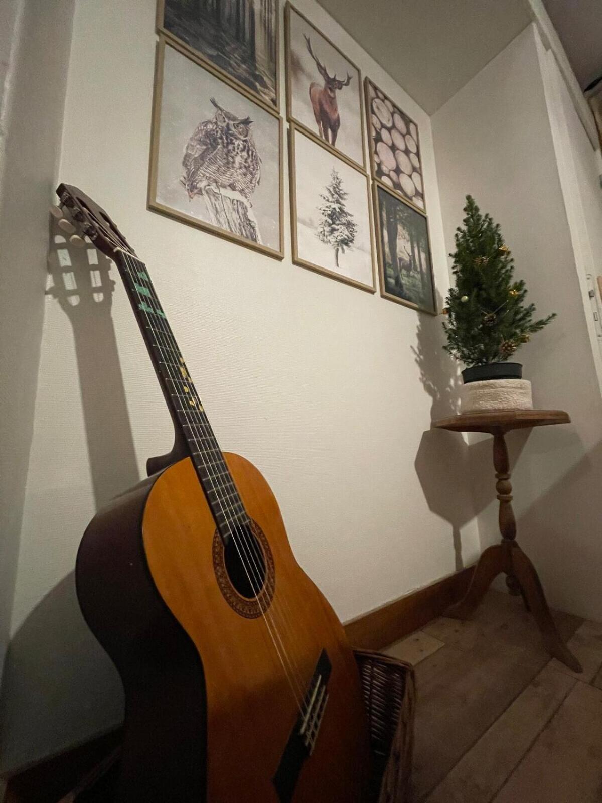 "La Petite Maison" Triplex Au Centre Ville - Les Terres Du Roy アヴァヨン エクステリア 写真